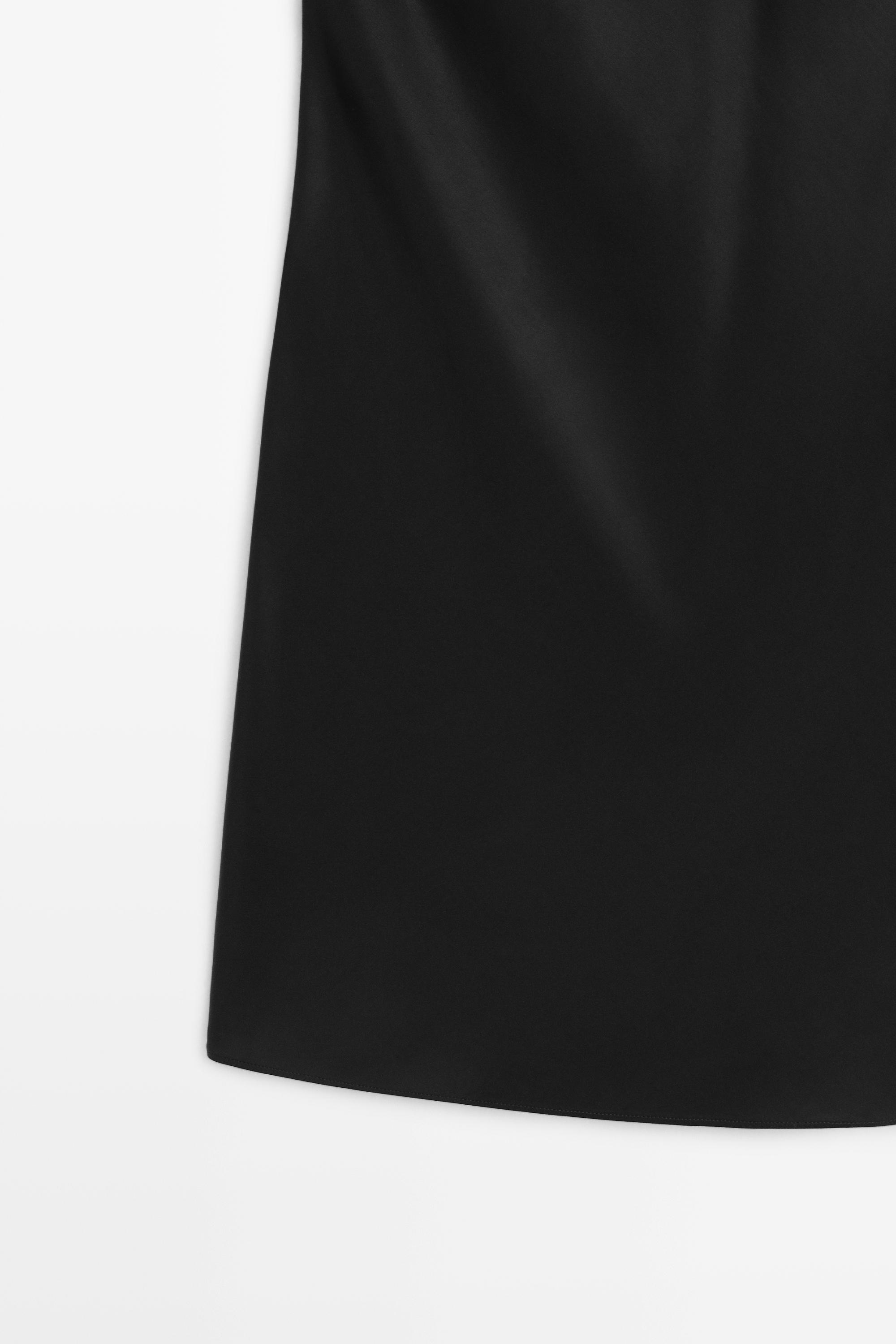 Flowing short strap dress
